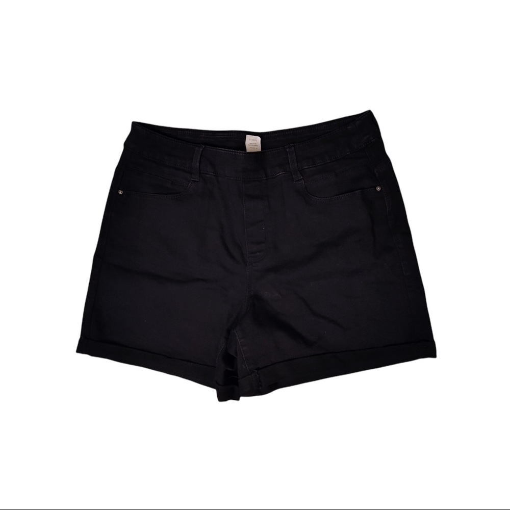Time & tru black shorts